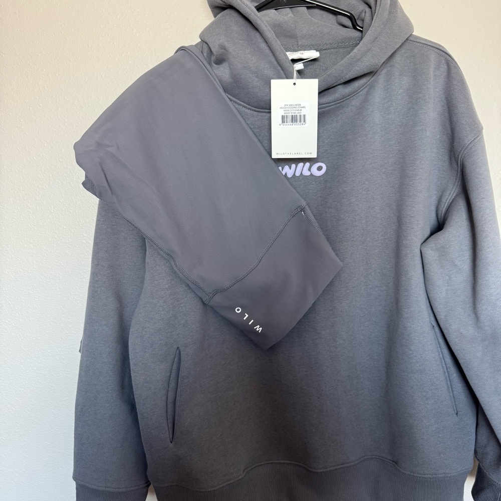 Wilo The Label SET Gray Women's Hoodie W/ Grey Ribbed Leggings. NWT Size Medium
